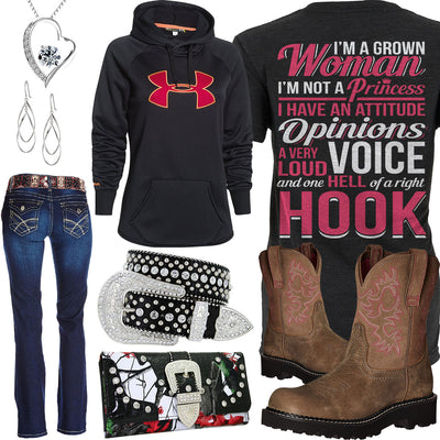 A Right Hook Heart Necklace Outfit